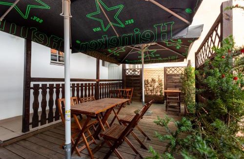 Center Hotel | Patrick's Pub