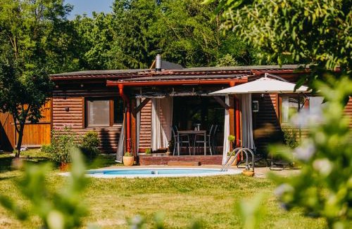 Sveti Juraj na Bregu Apartment | Peaceful countryside retreat with pool, hot tub & sauna