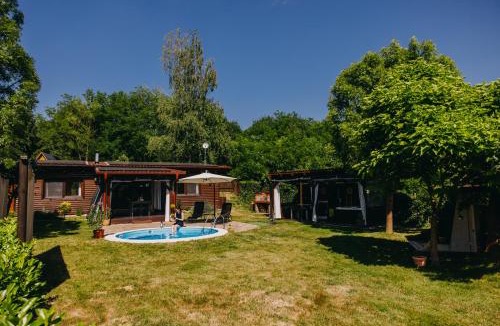 Sveti Juraj na Bregu Apartment | Peaceful countryside retreat with pool, hot tub & sauna
