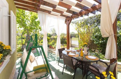 Bristane House | Peaceful house in nature nearby National Park Krka