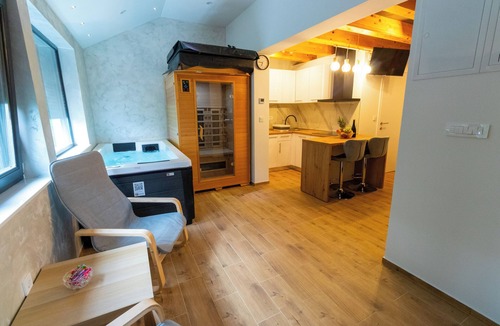 Krapina-Zagorje House | Peaceful vineyard house with jacuzzi and sauna for relaxation.