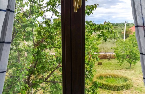 Poljica House | Peko Garden House in natural surroundings
