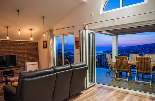 Krizna luka Apartment | PENTHOUSE with SPECTACULAR SEA VIEW