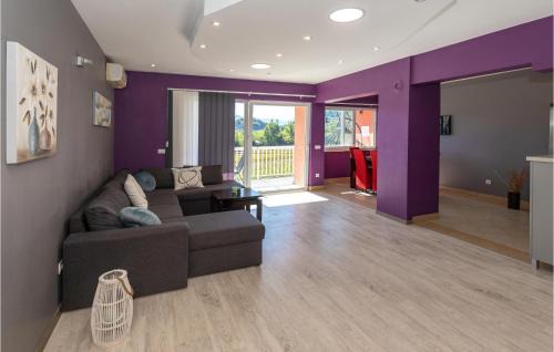 Stasevica Apartment | Pet Friendly Apartment In Stasevica