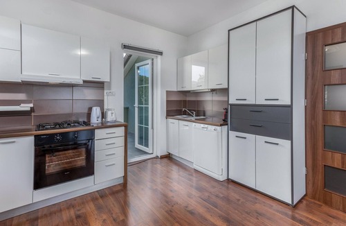 Smrika Apartment | Pet friendly apartment in Smrika