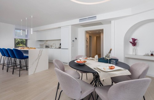 Krk Apartment | Pet friendly apartment in Krk with WiFi