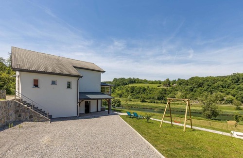 Barilovic House | Pet friendly home in Kosijersko Selo with WiFi