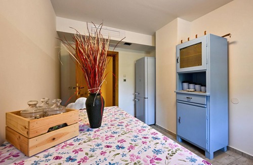 Veliki Lovrecan House | Pet friendly home in Veliki Lovrecan with sauna