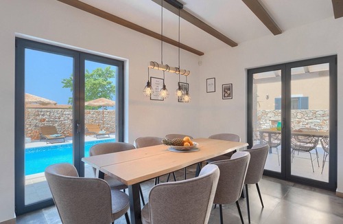 Smoljanci House | Pet friendly home in Svetvincenat