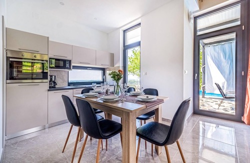 Jastrebarsko House | Pet friendly home in Ivancici