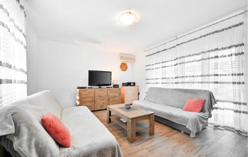 Ivanska House | Pet Friendly Home In Ivanska With Sauna