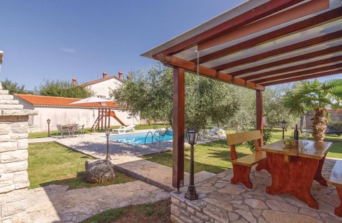 Rebici House | Pet friendly home in Rebici