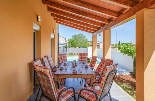 Sikici House | Pet friendly home in Sikici