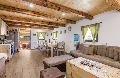 Tounj House | Pet friendly home in Tounj