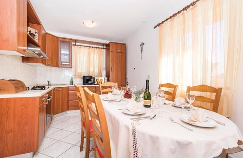 Sarsoni House | Pet friendly home in Viskovo