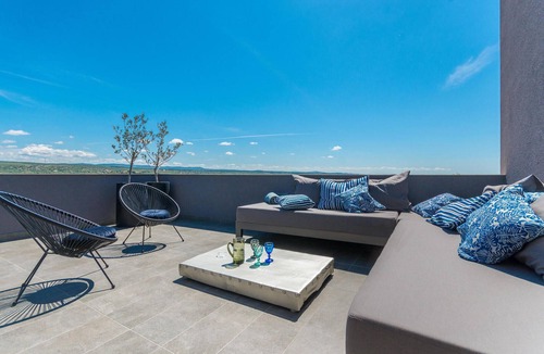 Benkovac House | Pet friendly home in Zagrad