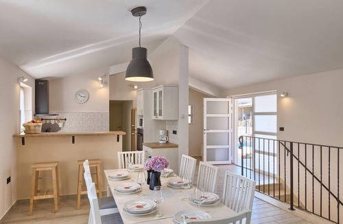 Katun Lindarski House | Pet friendly home in Zminj with sauna