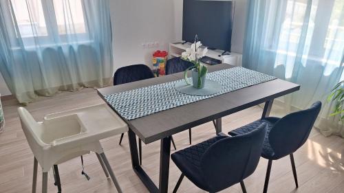 Komen Apartment | Piramida Kras