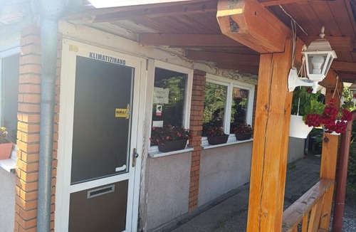 Bosnia Bed & Breakfast | Pit - Stop