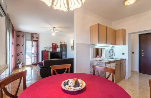 Solin Apartment | Plautila Suite - aqua haven with pool, sauna & BBQ