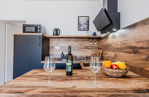 Irinovac Apartment | Plitvice Lakes Apartments and Rooms 2, Plitvice Lakes - Irinovac, Croatia