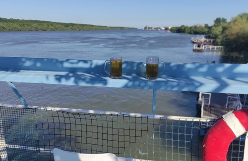 Mahmudia Boat Rental | Pontonul lui Cristian - Oaza ta de liniște și relaxare din inima Deltei Dunării