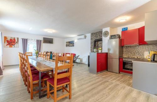 Kravarsko House | Pool House Klara With Sauna - Happy Rentals