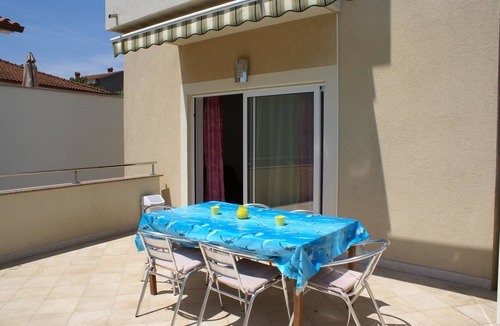 Porat Apartment | Porat (Malinska) 4-5er apartment - only 50m from the sea