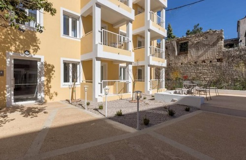 Sibenik Hotel | Porto Sereno - Center of Šibenik, Croatia