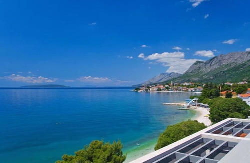 Gradac Apartment | Premium Double Room With Private Bathroom 3