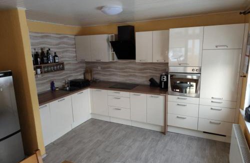 Cestica Apartment | Private Apartment with Separate Entrance