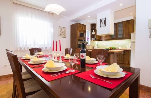 Hrvace House | Private holiday house with private pool up to 7 persons
