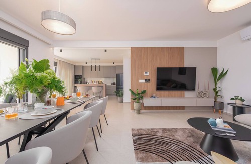 Bibinje Villa | Private & Modern 4BR Villa, Heated Pool, Jacuzzi, and Gaming room, Near Zadar