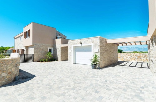 Privlaka Villa | Privlaka Modern Villa for 8