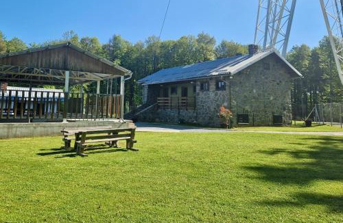 Lipovac Ski Chalet | Psunj planinska kuća izletište