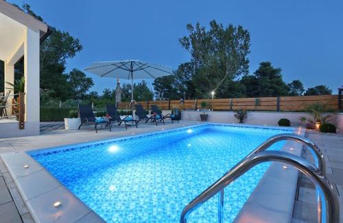 Posedarje Villa | Punta Garden Pool House