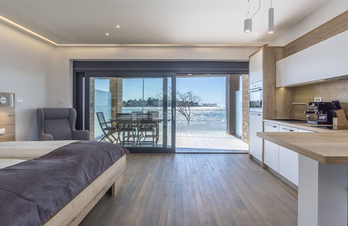 Lovrecica Apartment | Punta Mulino Studio Apartment A2 by the sea