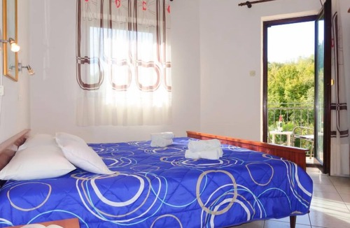 Sveti Vid Dobrinjski Apartment | Radmila (MLK141) by Interhome