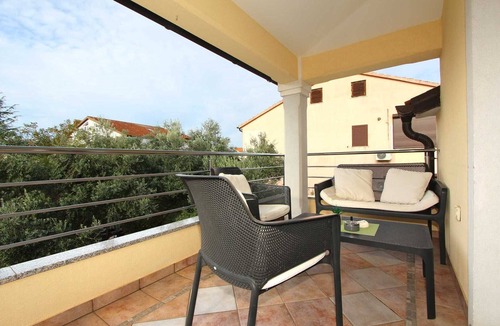 Rovinj Apartment | RAJCI One-Bedroom Apartment 1 (crveni)