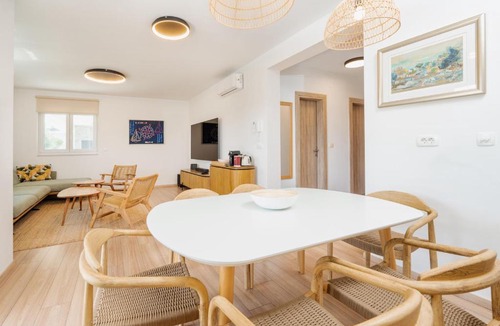 Ugljan Apartment | Residence Giardino