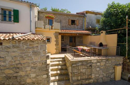 Buzet House | Residence Hidden Heaven