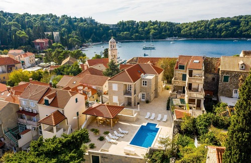 Cavtat Old Town Apartment | Residence & Pool Villa Schwarz Suites - One Bedroom Apartment