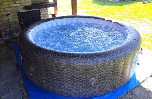 Inland Croatia House | Riverside House With Hot Tub - Happy Rentals
