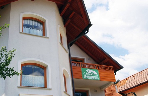 Luce Apartment | Riverside Pines Luce Apartments with Balcony - Studio Apartment with Balcony