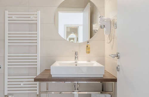 Duce Bed & Breakfast | Rogač Rooms & Restaurant