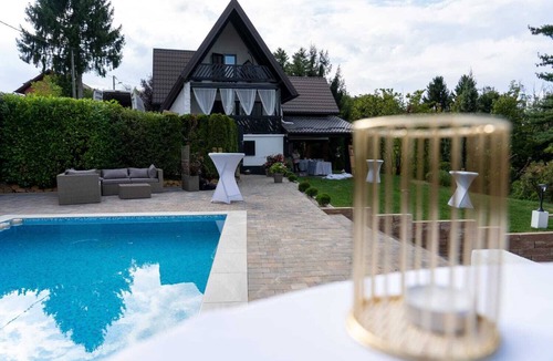 Gornji Kneginec House | Romantic home with jacuzzi and pool on the hills of Varaždin Breg.