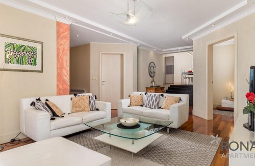 Poljane Apartment | Rona luxury apartment Alba