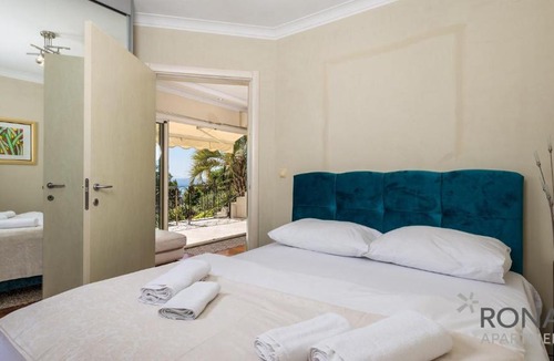 Poljane Apartment | Rona luxury apartment Alba