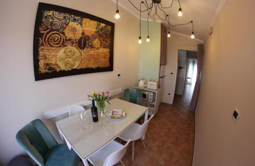 Lovrecica House | Room and Apartment Doris