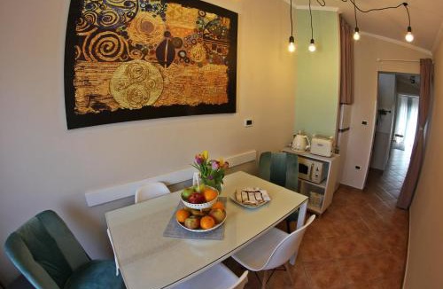 Lovrecica House | Room and Apartment Doris